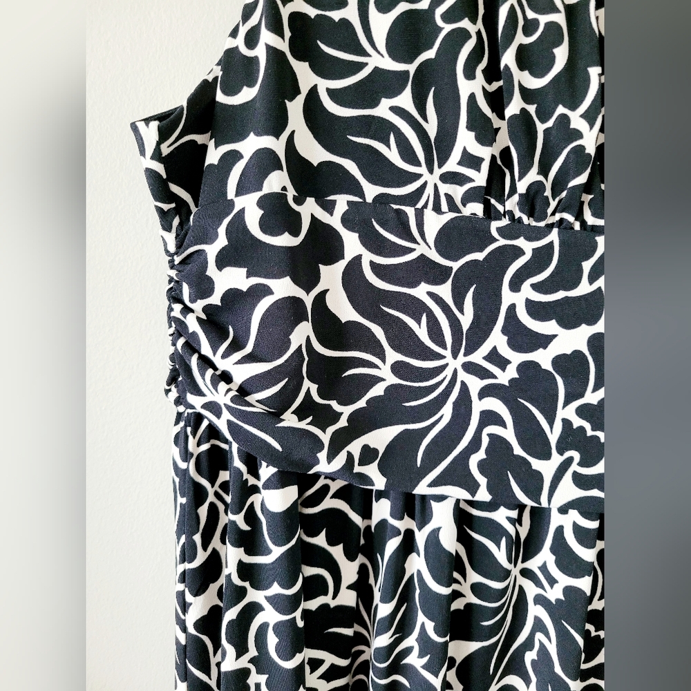 LOFT Ann Taylor Black/White Floral Sleeveless Dress Stretchy Comfy XL - Picture 6 of 16